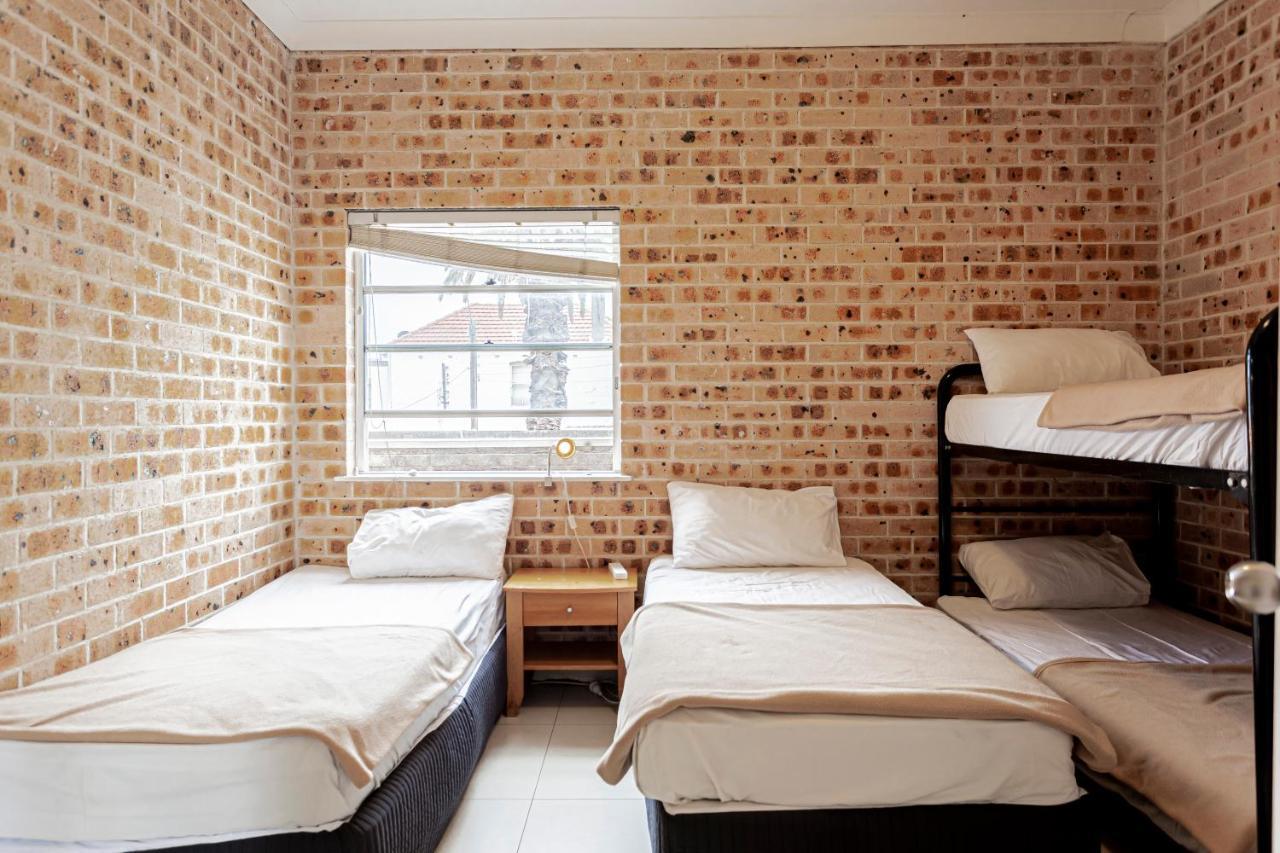 Manly Beach Hostel ซิดนีย์ ภายนอก รูปภาพ